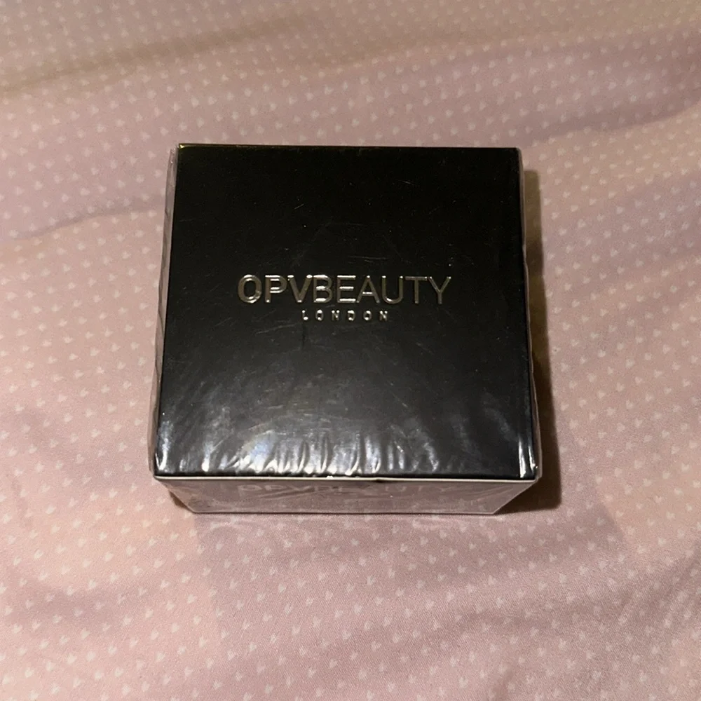 OPV Beauty translucent setting powder